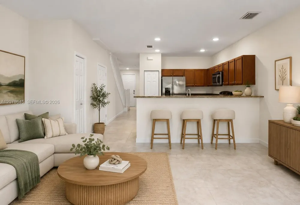 15075 SW 113th Ter Miami, FL 33196