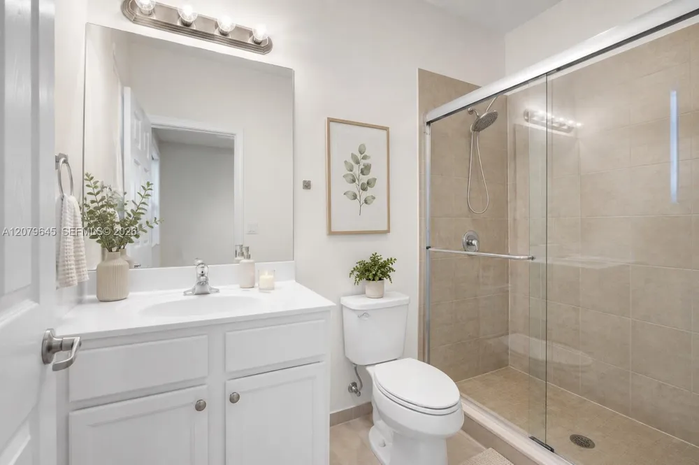 15075 SW 113th Ter Miami, FL 33196