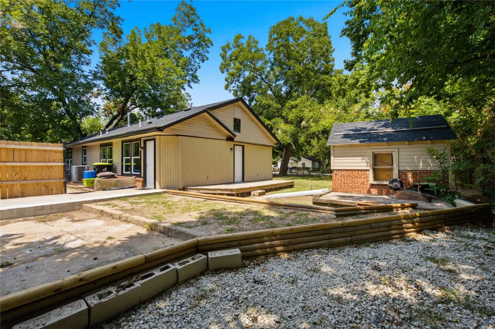 522 Hope Street Ada, OK 74820