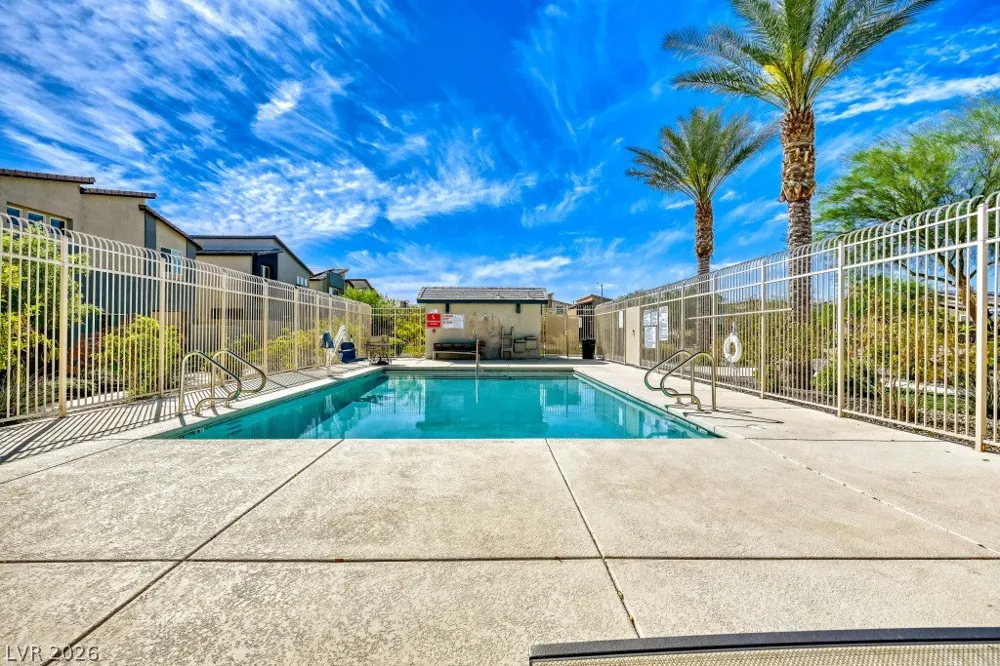 4352 Meadow Glade Avenue North Las Vegas, NV 89084