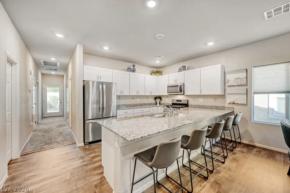 4352 Meadow Glade Avenue North Las Vegas, NV 89084