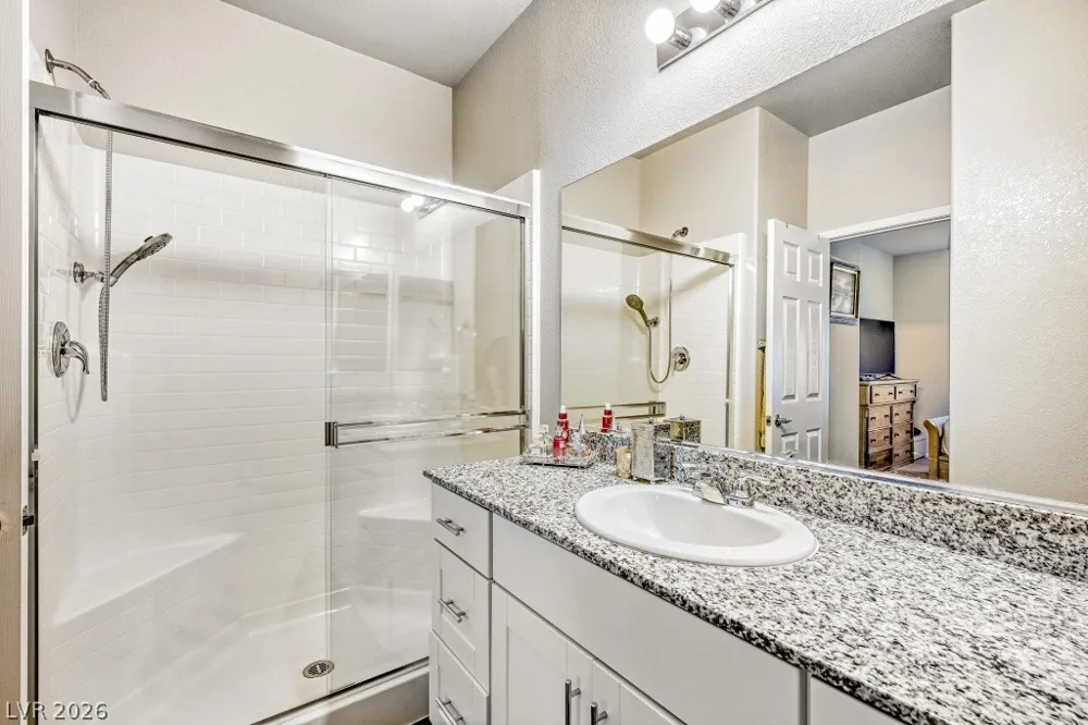 4352 Meadow Glade Avenue North Las Vegas, NV 89084