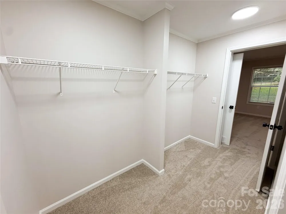 3556 Oakwood Avenue Claremont, NC 28610