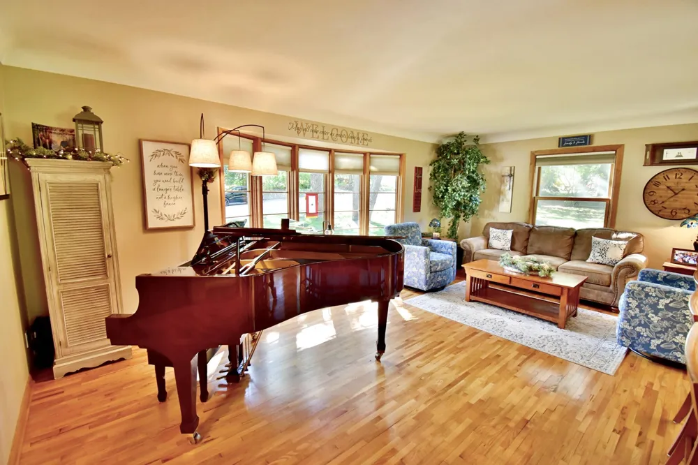 800 Bryant Street Alexandria, MN 56308