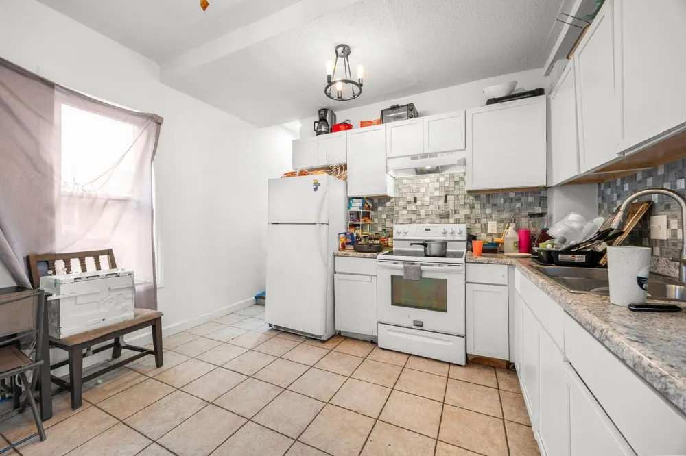 492 Concord Street Saint Paul, MN 55107