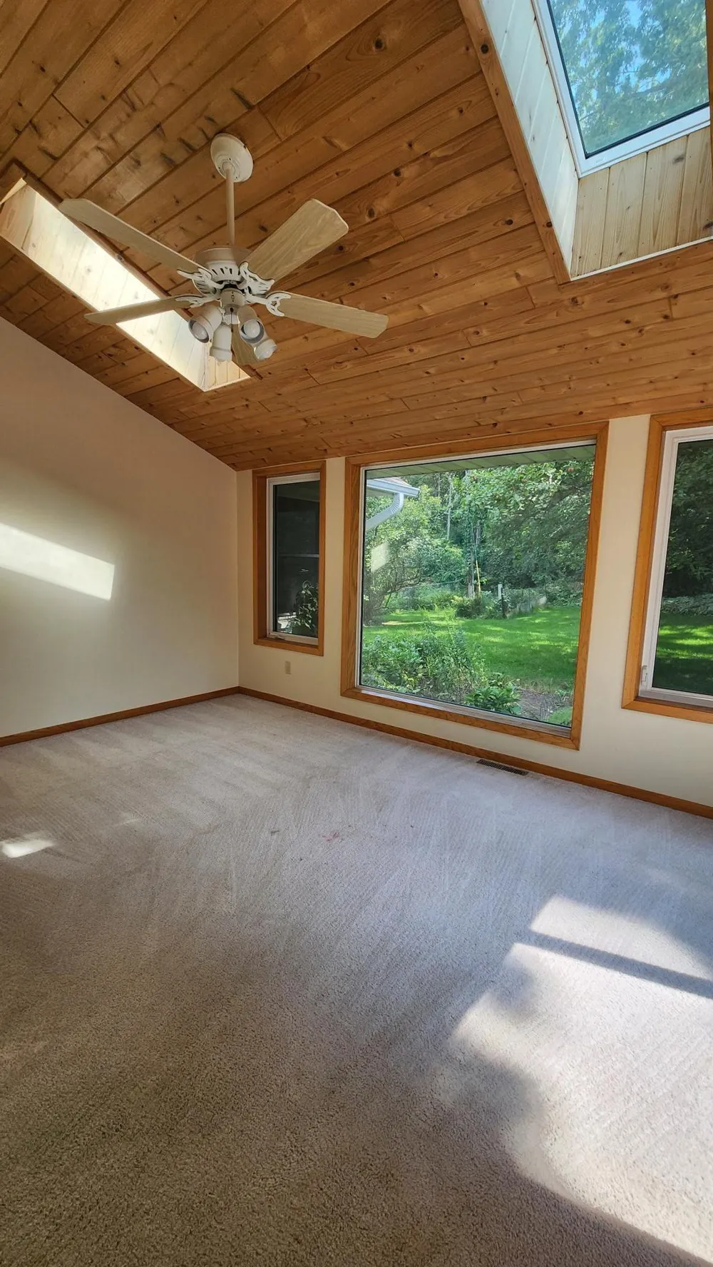 2032 13th Avenue NW Rochester, MN 55901