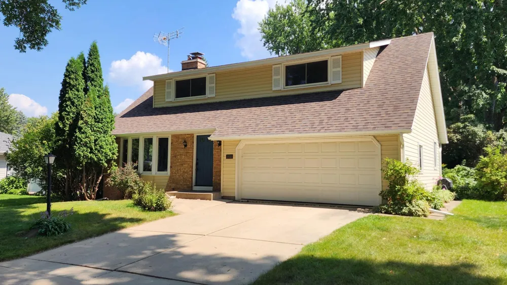 2032 13th Avenue NW Rochester, MN 55901