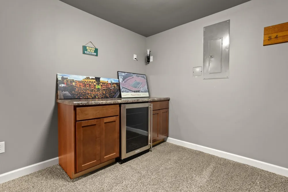 4379 47th Avenue S Fargo, ND 58104