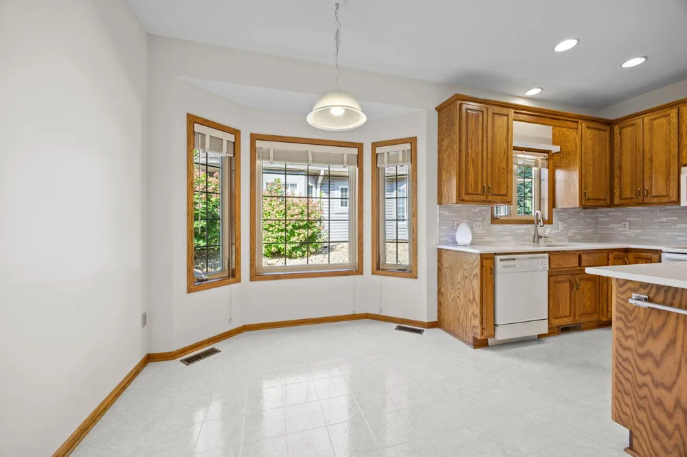 2309 Stephani Court Little Canada, MN 55117