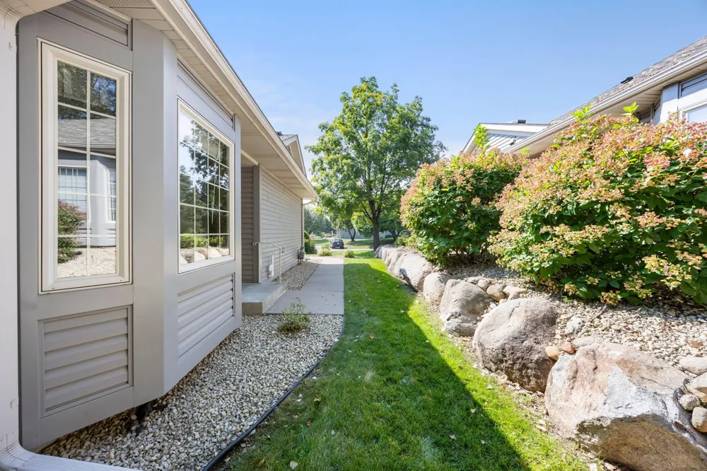 2309 Stephani Court Little Canada, MN 55117