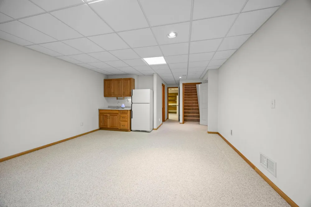 2309 Stephani Court Little Canada, MN 55117