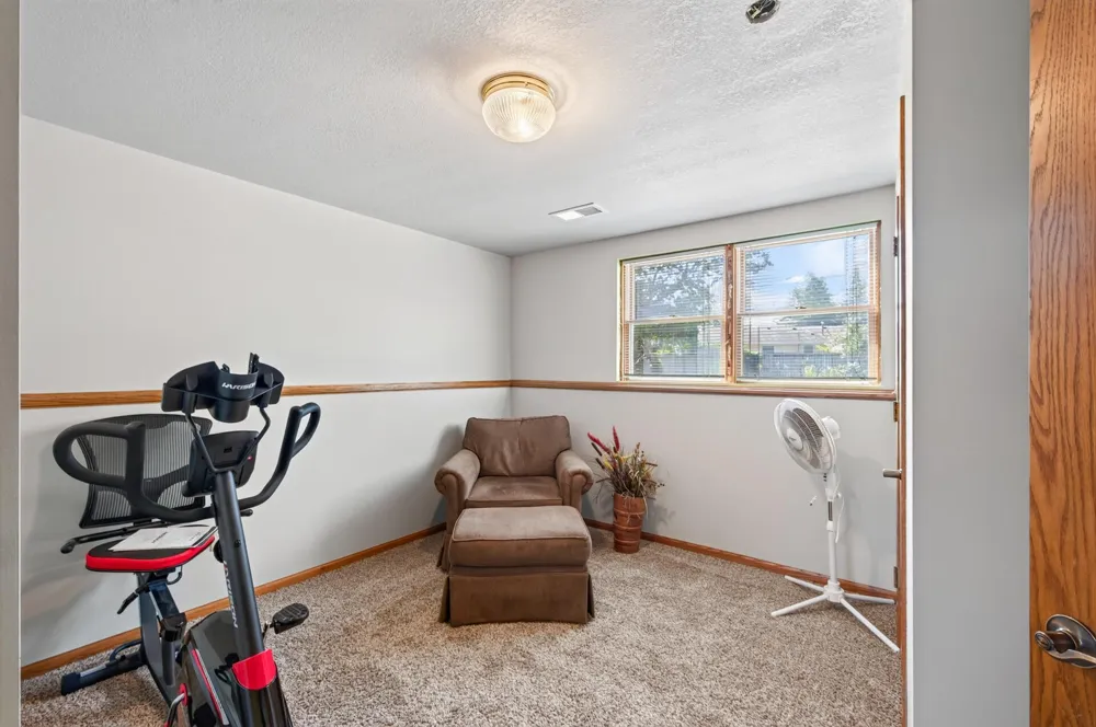 10657 Verdin Street NW Coon Rapids, MN 55433