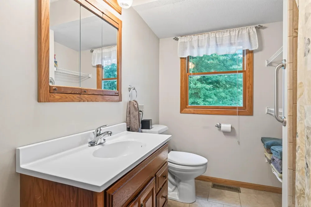 10657 Verdin Street NW Coon Rapids, MN 55433
