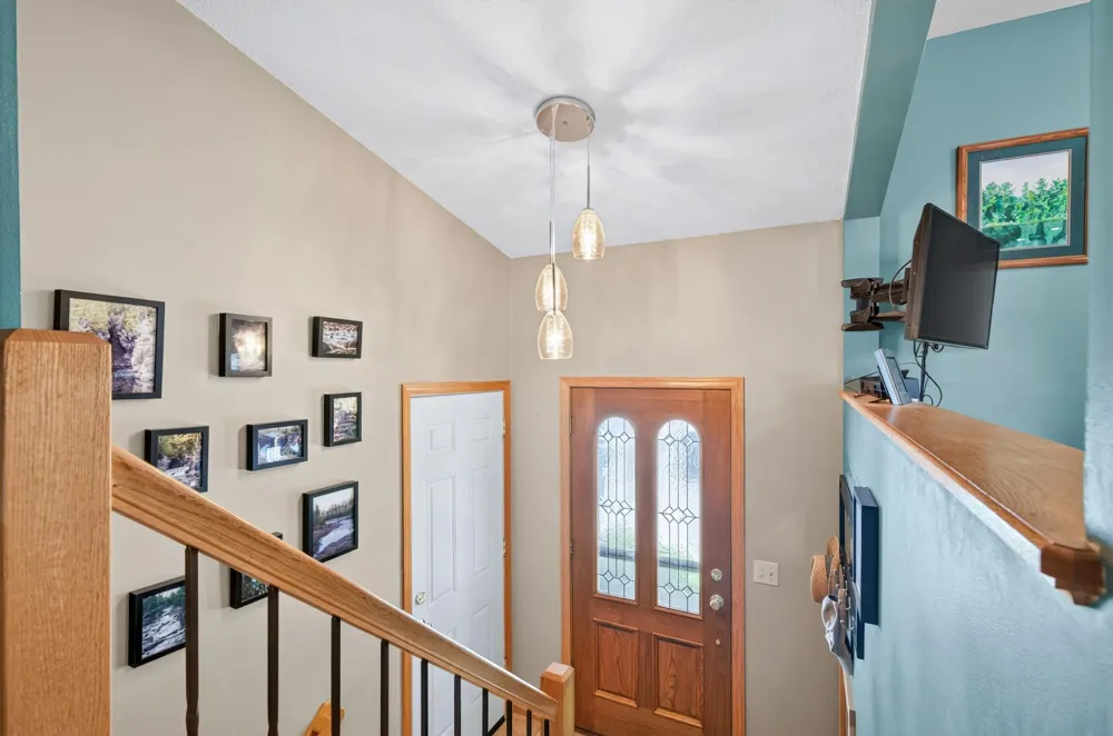 10657 Verdin Street NW Coon Rapids, MN 55433