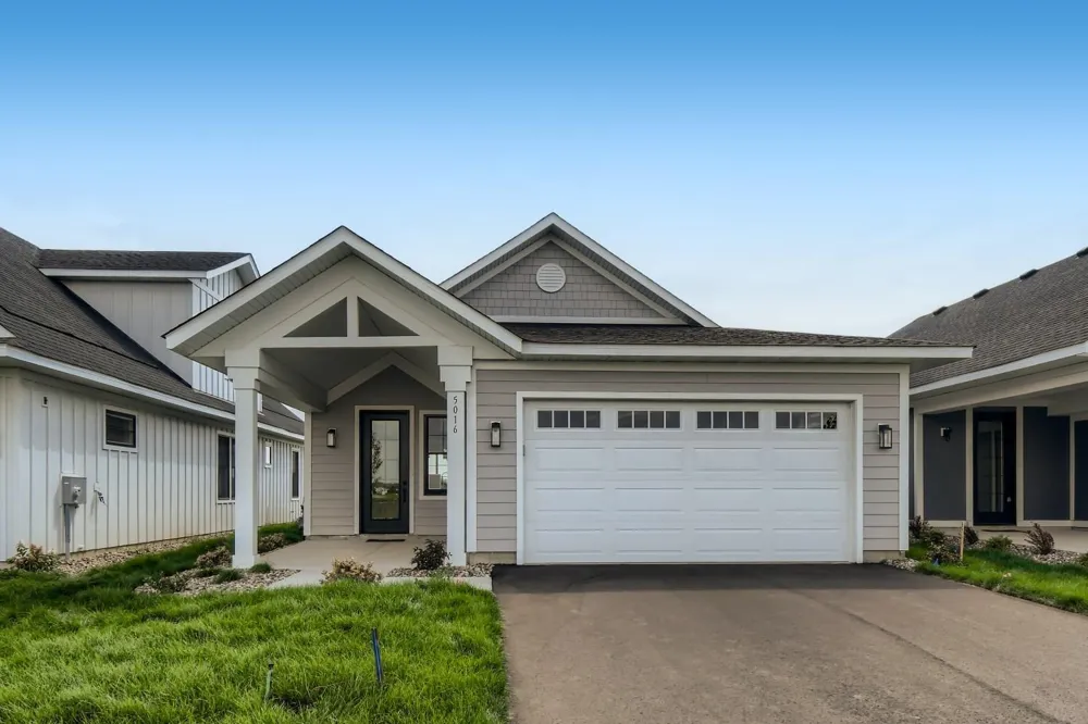 5209 216th Street W Farmington, MN 55024