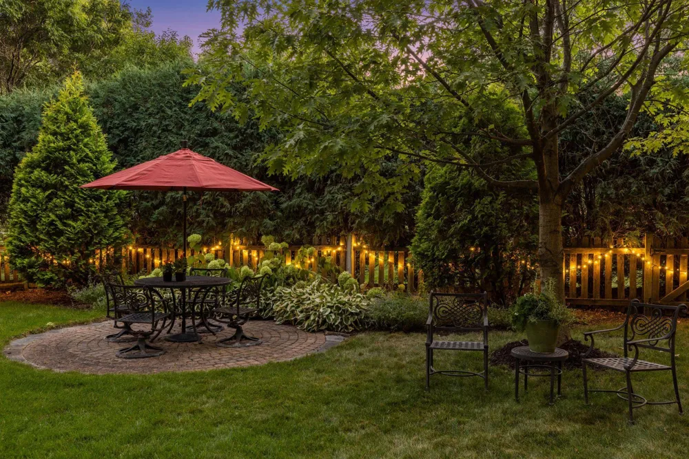 9025 Sunnyvale Drive Chanhassen, MN 55317