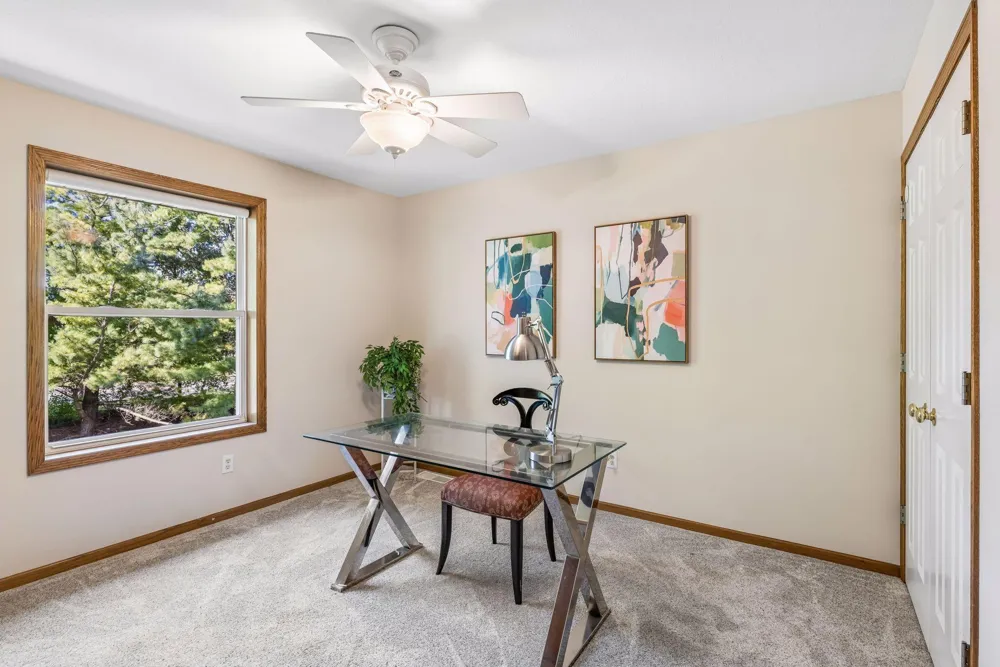 9025 Sunnyvale Drive Chanhassen, MN 55317