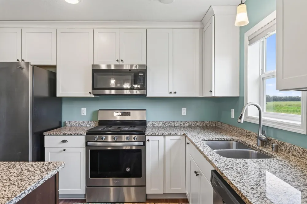 1405 Carlson Drive Isanti, MN 55040