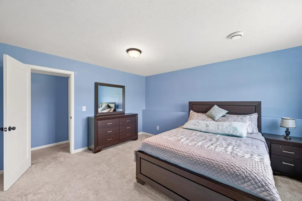 1405 Carlson Drive Isanti, MN 55040