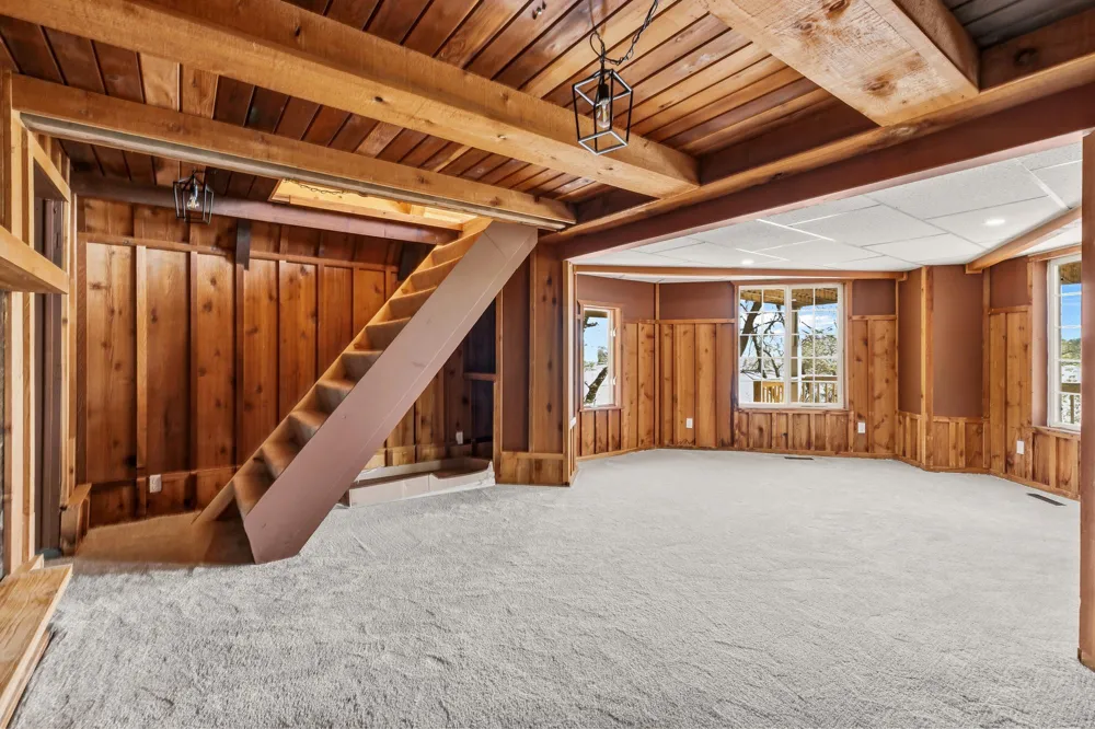 19055 Island View Drive Mora, MN 55051