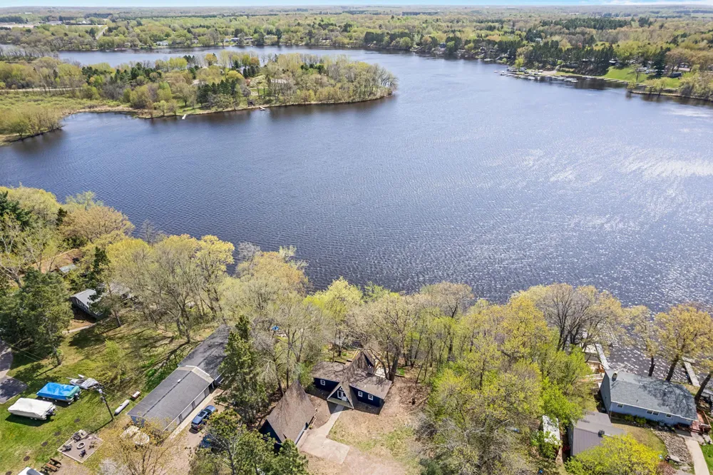 19055 Island View Drive Mora, MN 55051