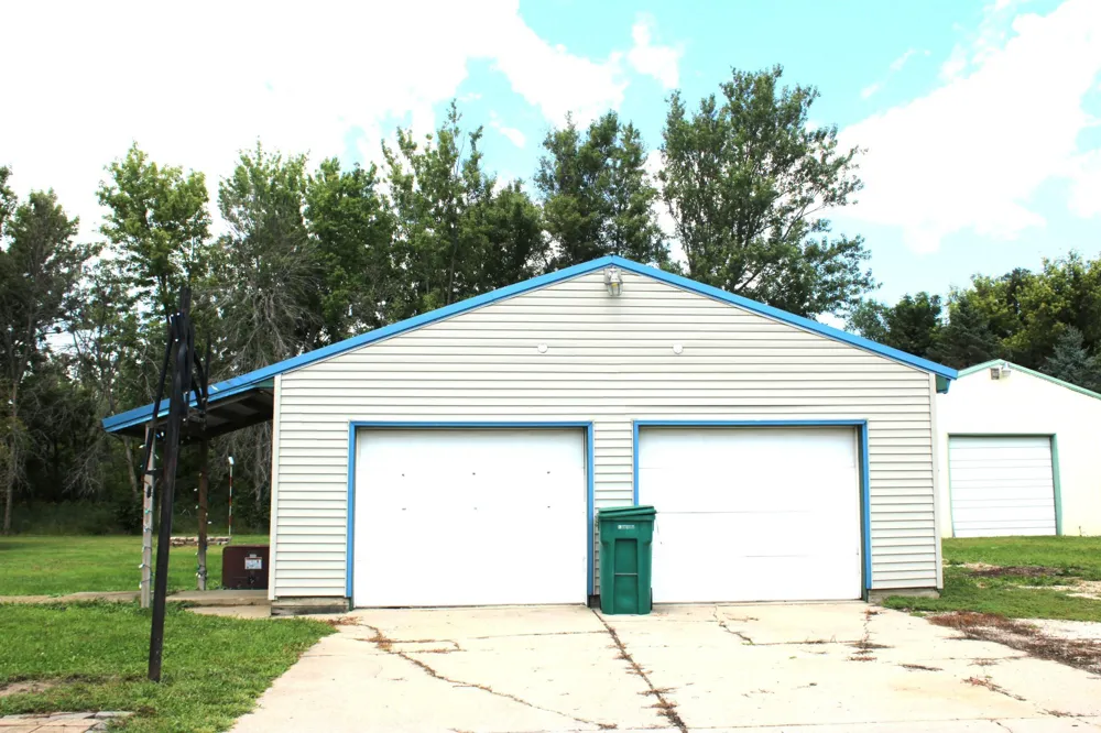 58354 220th Street Austin, MN 55912