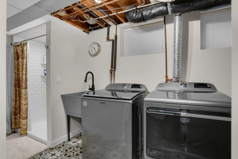 4601 W 111th Street Bloomington, MN 55437