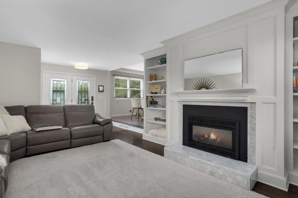 4601 W 111th Street Bloomington, MN 55437