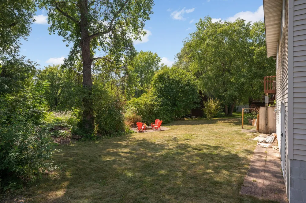 2180 63rd Street E Inver Grove Heights, MN 55077