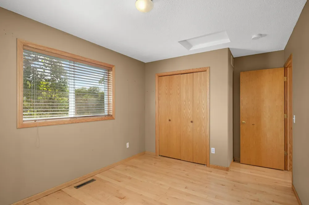 2180 63rd Street E Inver Grove Heights, MN 55077