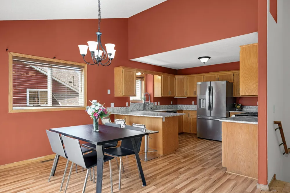 2180 63rd Street E Inver Grove Heights, MN 55077