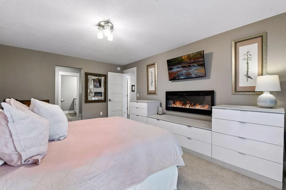 10411 Cedar Lake Road #217 Minnetonka, MN 55305