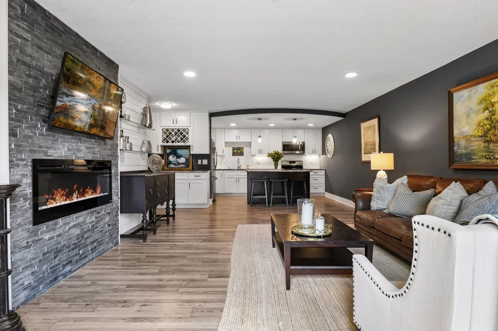 10411 Cedar Lake Road #217 Minnetonka, MN 55305