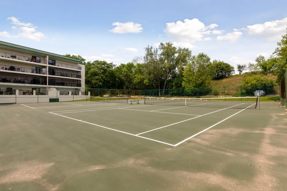 10411 Cedar Lake Road #217 Minnetonka, MN 55305