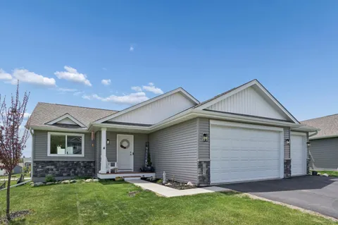 1052 Butternut Lane