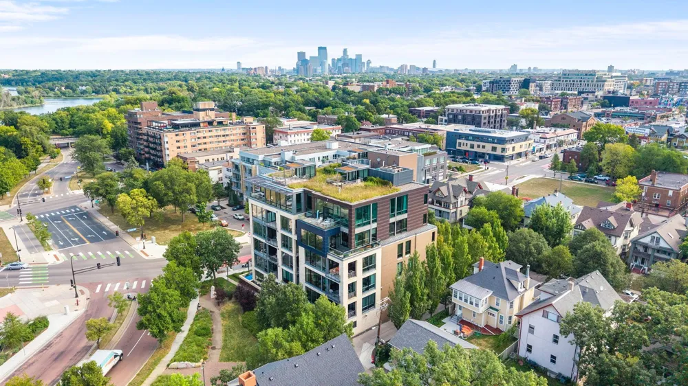 1805 W Lake Street #502 Minneapolis, MN 55408