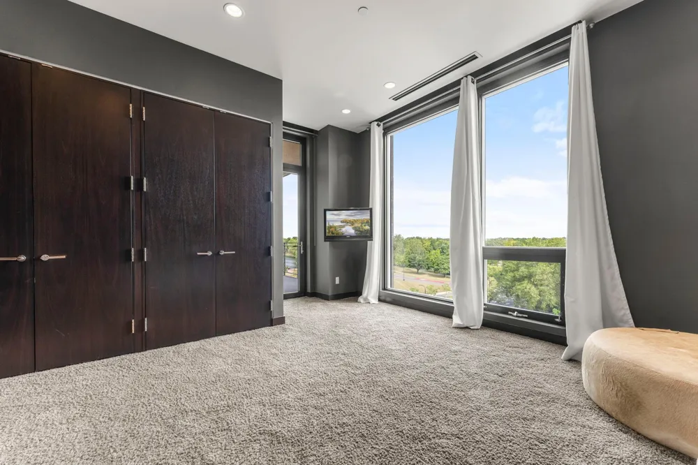 1805 W Lake Street #502 Minneapolis, MN 55408