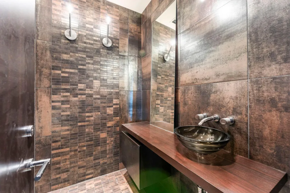 1805 W Lake Street #502 Minneapolis, MN 55408
