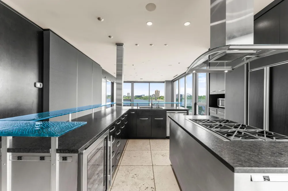 1805 W Lake Street #502 Minneapolis, MN 55408