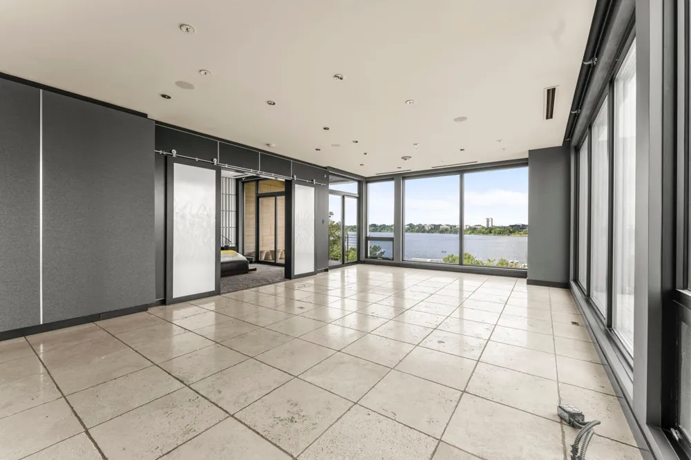 1805 W Lake Street #502 Minneapolis, MN 55408