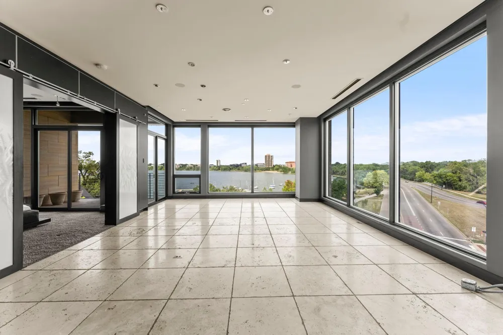 1805 W Lake Street #502 Minneapolis, MN 55408