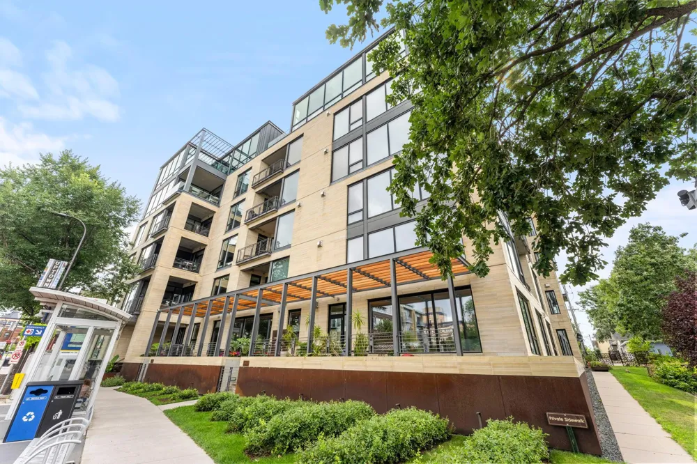 1805 W Lake Street #502 Minneapolis, MN 55408