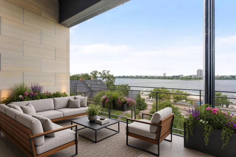 1805 W Lake Street #502 Minneapolis, MN 55408