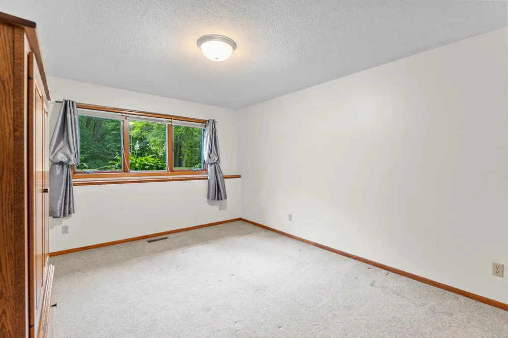 190 Northstar Lane Saint Croix Falls, WI 54024