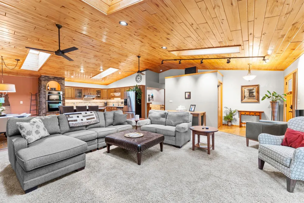 190 Northstar Lane Saint Croix Falls, WI 54024