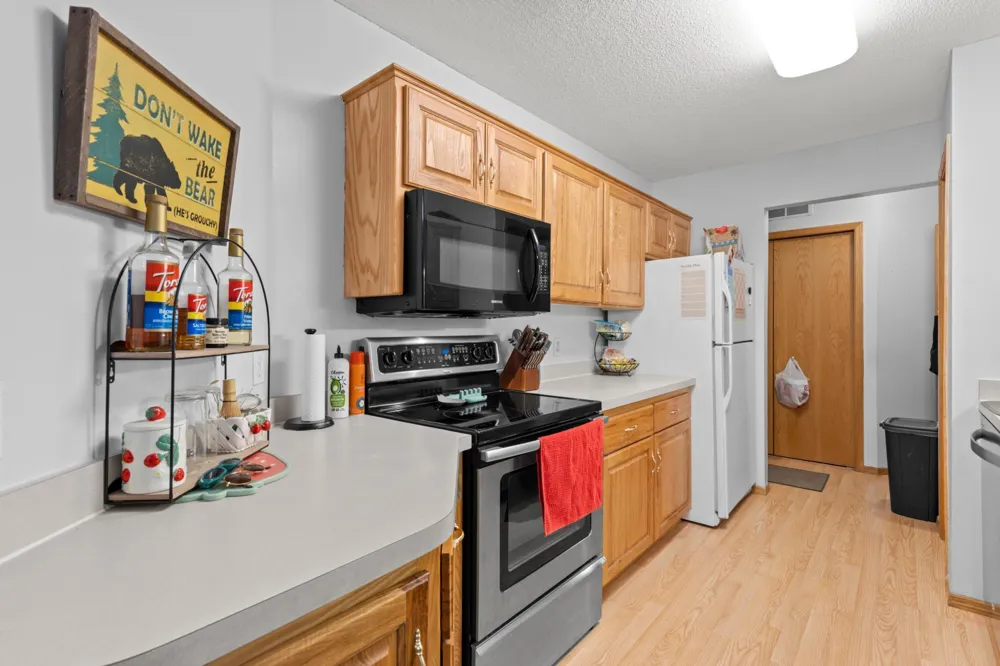 12284 Zealand Circle Champlin, MN 55316