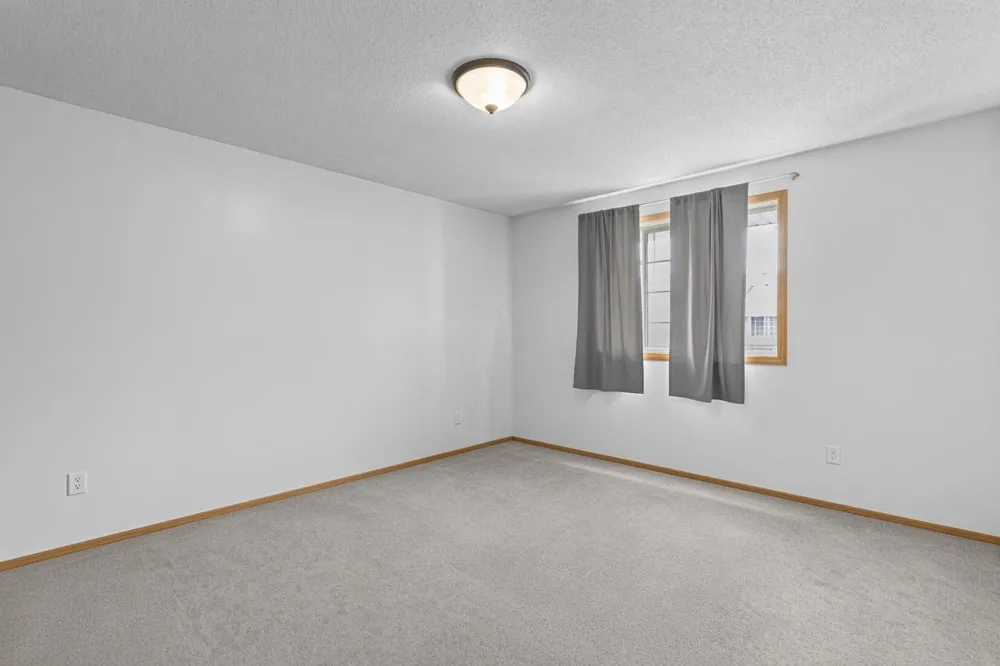 12284 Zealand Circle Champlin, MN 55316