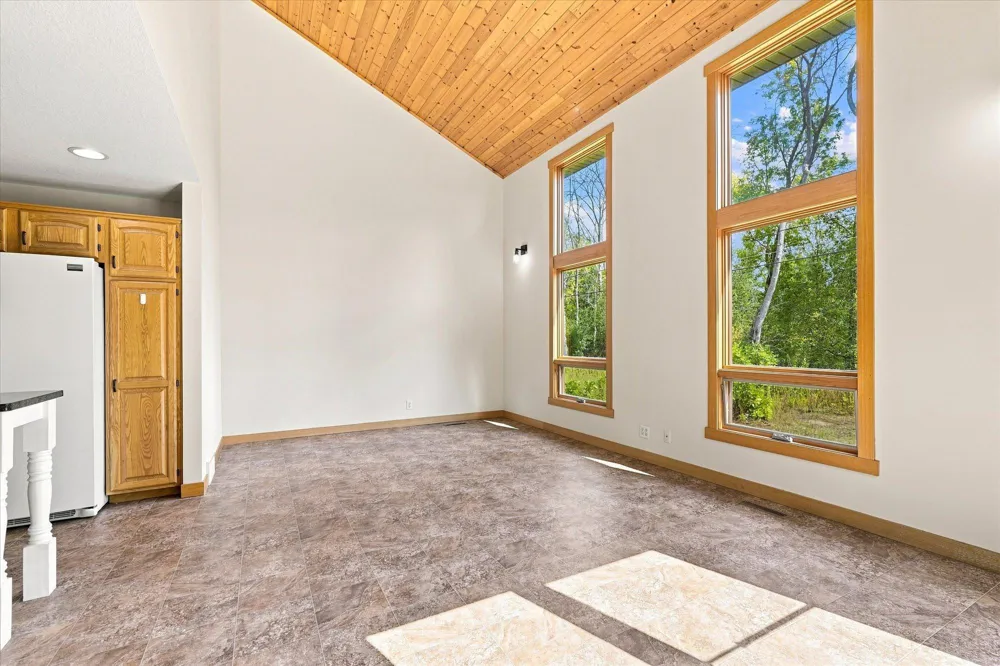 454 Young Street S Prescott, WI 54021