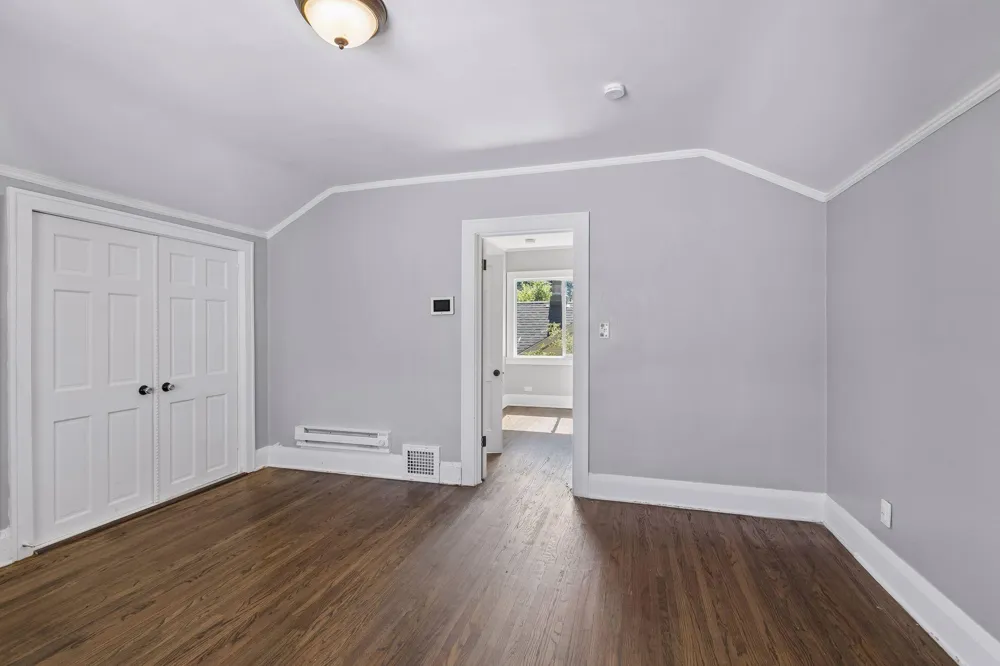 2323 Ilion Avenue Minneapolis, MN 55411