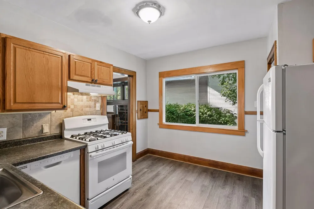 2323 Ilion Avenue Minneapolis, MN 55411